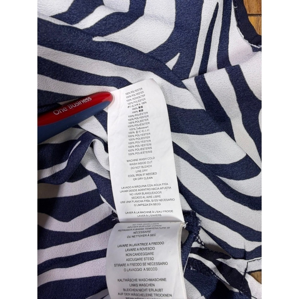 MICHAEL Michael Kors Zebra Print Zip Front Tunic Blouse Womens M Navy White - Picture 7 of 7